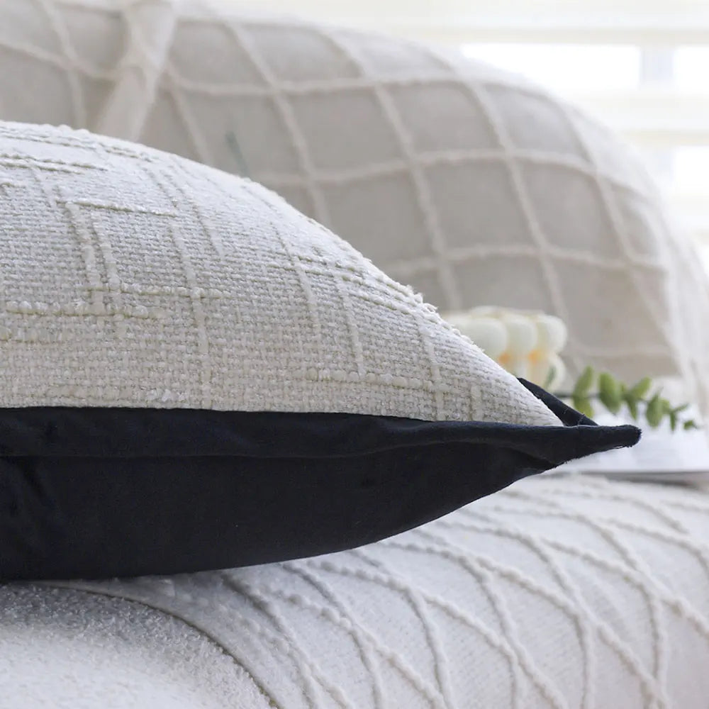 White Pillow Covers 18x18 Ultra Soft Chenille Throw Pillow Cover for Sofa Living Room Modern Decorative Cushion Cover Room Decor