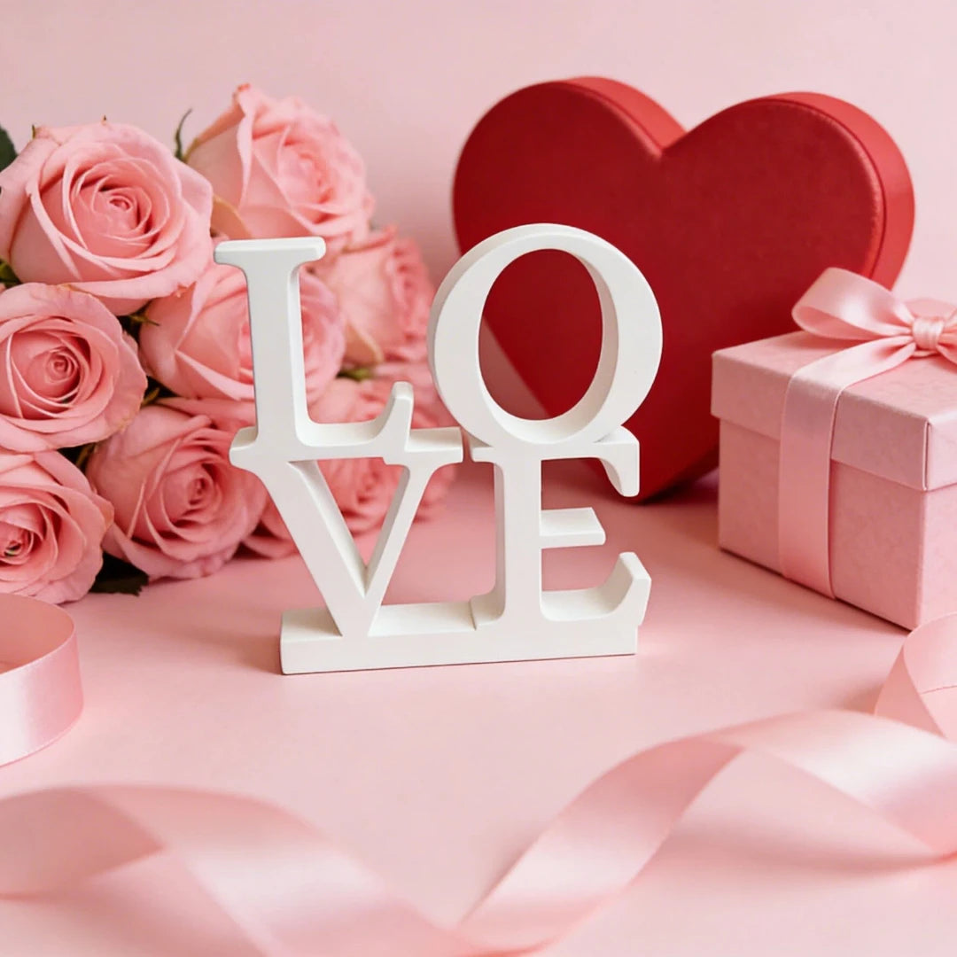 Valentine's Day LOVE Letter Desktop Ornament Romantic Wedding Room Prop Simple Ins Style Decoration for Desktop